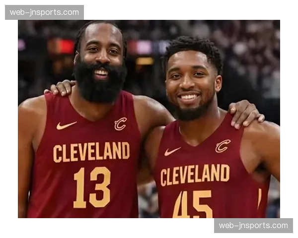 米切尔哈登后场组合成型，骑士进攻天赋出众防守待观察