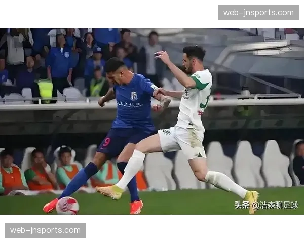 申花客场战绩优于主场,三场胜利均来自客场作战 申花客场战绩优于主场,三场胜利均来自客场作战